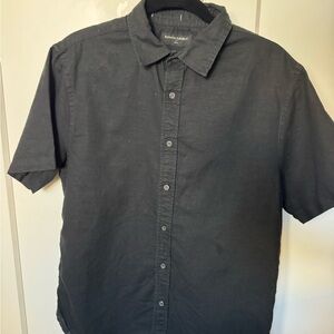 Banana Republic Men's Black Linen Down Shirt